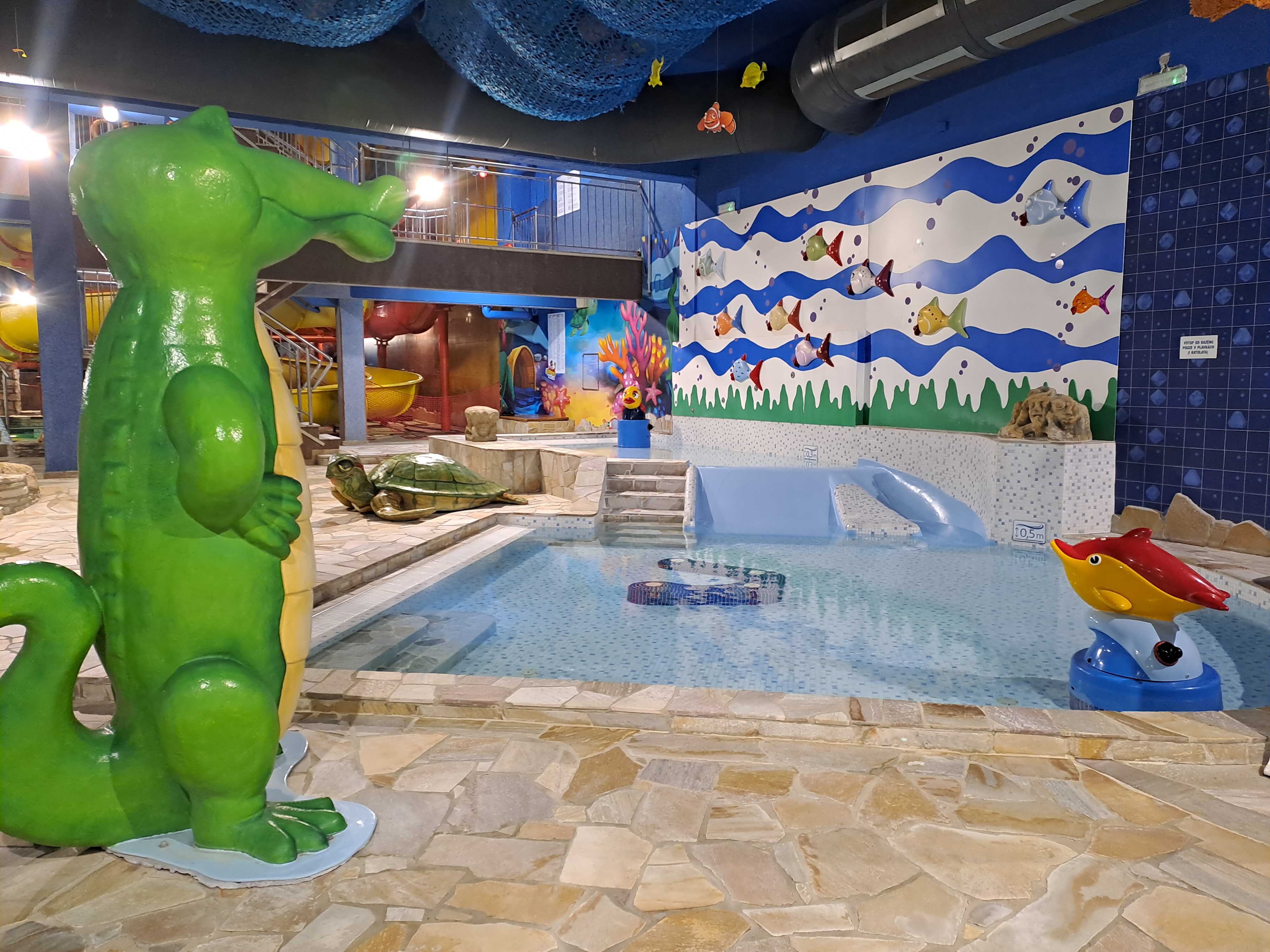BASEN DLA DZIECI W AQUAPARKU - NIECZYNNY