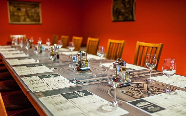 Nostalgia restaurant